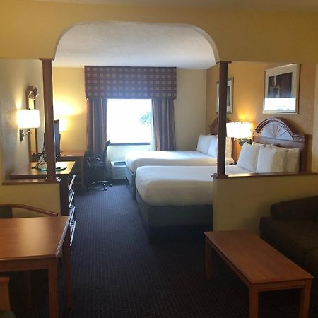 Holiday Inn Express And Suites Fort Lauderdale Airport West By Ihg Davie Dış mekan fotoğraf